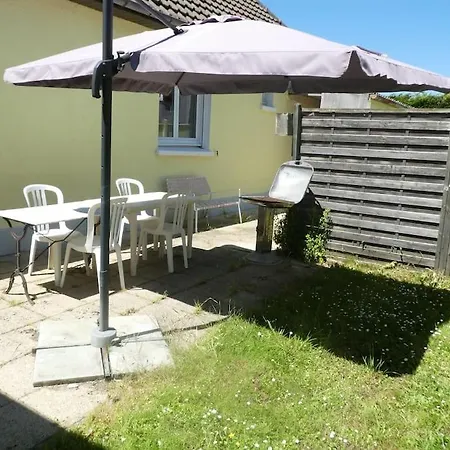 Maison - 150m Plage- 4 Personnes - *